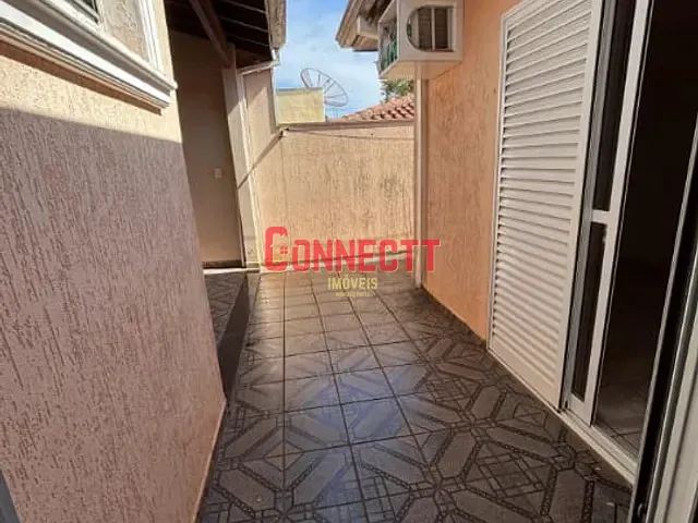 Casa com 168m² 3 quartos e 3 banheiros, à venda, no bairro Jardim Interlagos em Ribeirão Preto