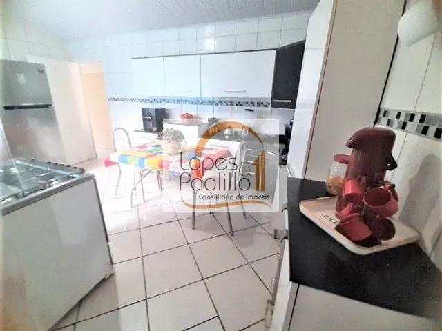 Casa com 313m² 3 quartos e 1 banheiro, à venda, no bairro Atibaia Jardim em Atibaia