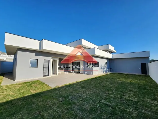 Casa com 536m² 4 quartos e 1 banheiro, à venda, no bairro Bairro do Grama em Caçapava