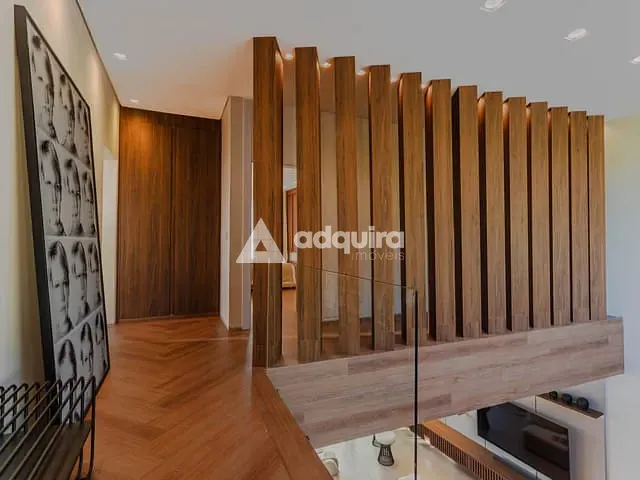 Casa com 285m² 3 quartos e 3 banheiros, à venda, no bairro Orfãs em Ponta Grossa