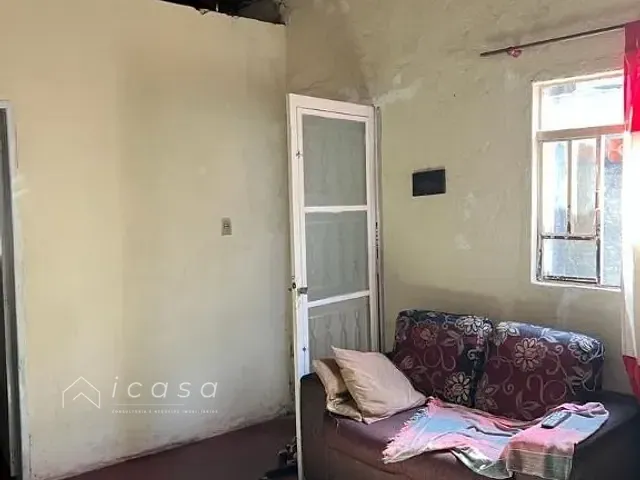 Casa com 150m² 1 quarto e 1 banheiro, à venda, no bairro Vila Resende em Caçapava