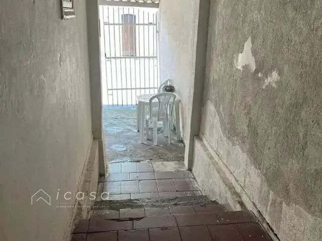 Casa com 150m² 1 quarto e 1 banheiro, à venda, no bairro Vila Resende em Caçapava