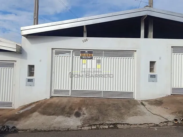 Casa 2 quartos e 1 banheiro, para alugar, no bairro Parque João de Vasconcelos em Sumaré