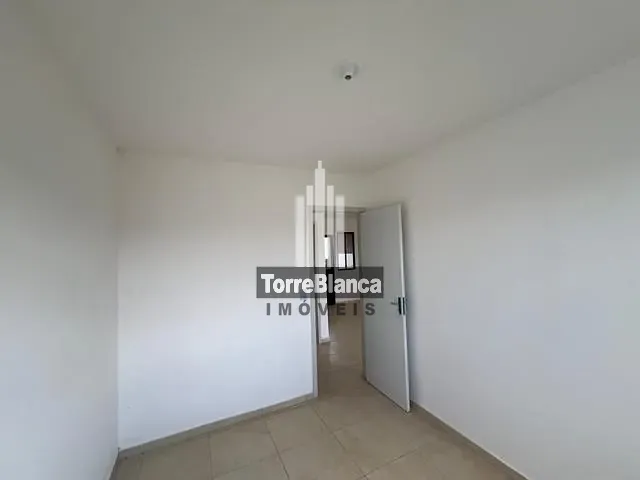 Casa com 61m² 2 quartos e 1 banheiro, à venda, no bairro Cará-cará em Ponta Grossa