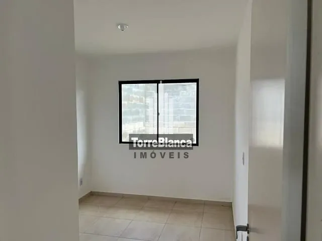 Casa com 61m² 2 quartos e 1 banheiro, à venda, no bairro Cará-cará em Ponta Grossa