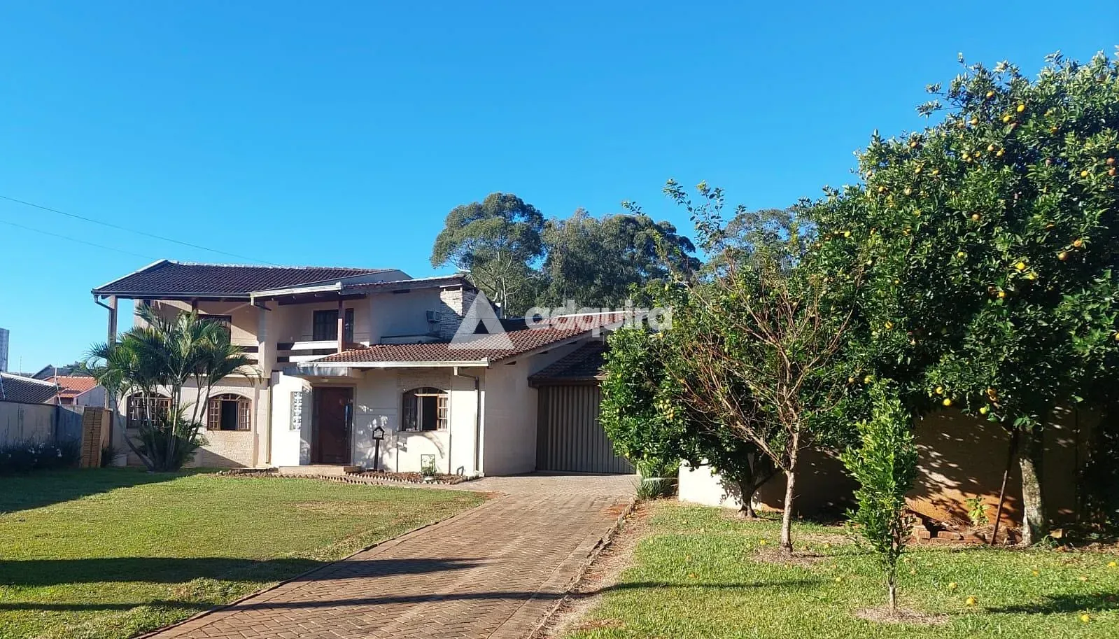Casa, 4 quartos, 225 m² - Foto 1
