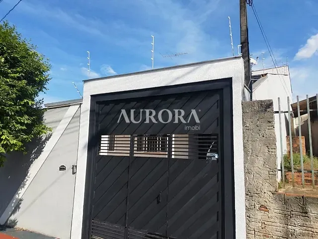 Casa com 200m² 3 quartos e 3 banheiros, à venda ou para alugar, no bairro Conjunto Alexandre Urbanas em Londrina