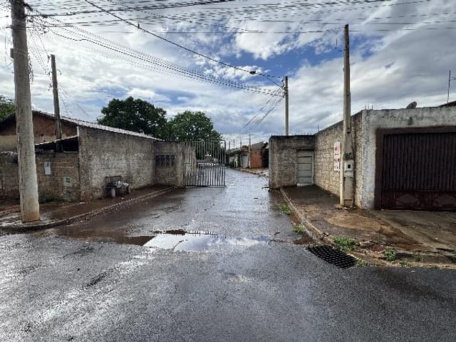 Foto do Casa - Casa à venda 2 Quartos, 1 Vaga, 10M², JARDIM SANTA CLARA, SERTAOZINHO - SP | Imobiliária Compare