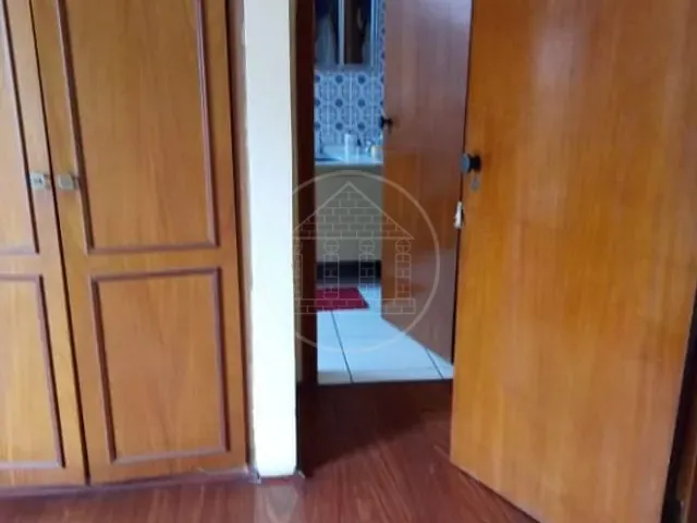 Casa com 305m² 3 quartos e 1 banheiro, à venda, no bairro Jardim Guarapiranga em São Paulo