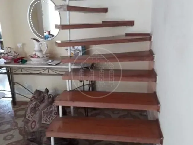 Casa com 305m² 3 quartos e 1 banheiro, à venda, no bairro Jardim Guarapiranga em São Paulo