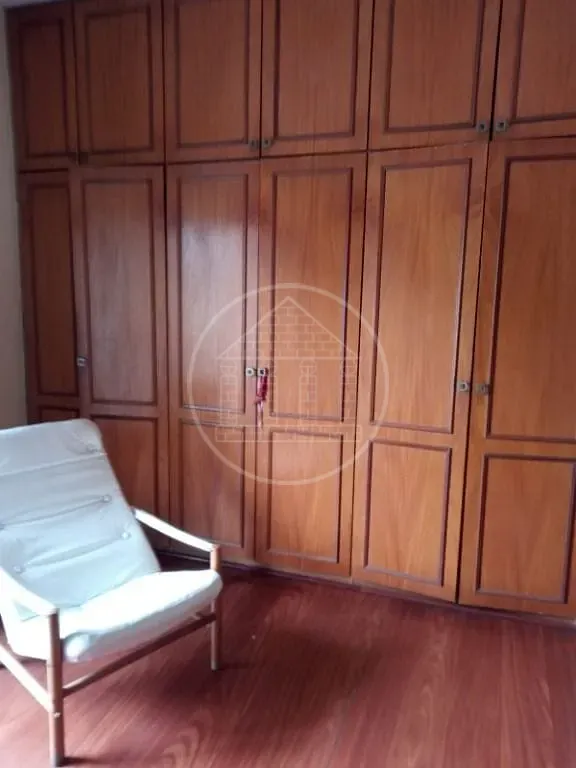 Casa, 3 quartos, 250 m² - Foto 8