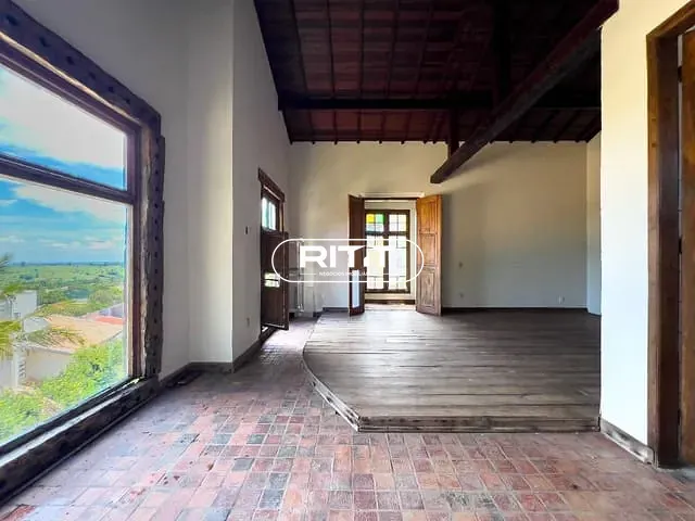 Casa com 511m² 2 quartos e 3 banheiros, à venda, no bairro Loteamento Caminhos de São Conrado (Sousas) em Campinas
