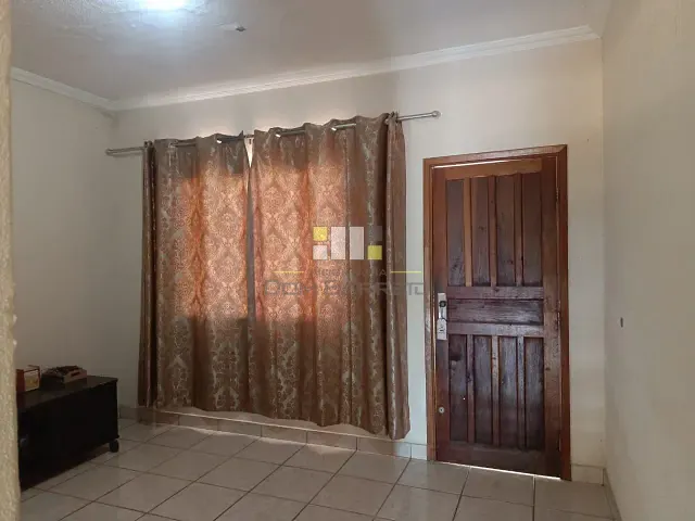Casa com 317m² 2 quartos e 1 banheiro, para alugar, no bairro Jardim Puche em Sumaré