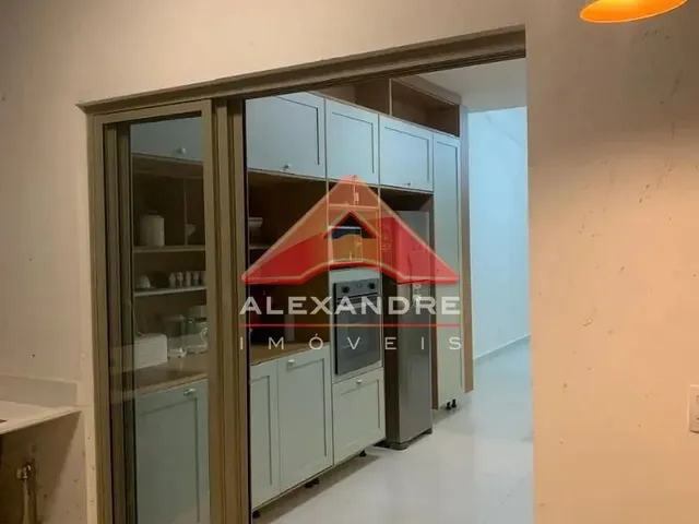 Casa com 250m² 3 quartos e 1 banheiro, à venda, no bairro Jardim das Flores em São José Dos Campos