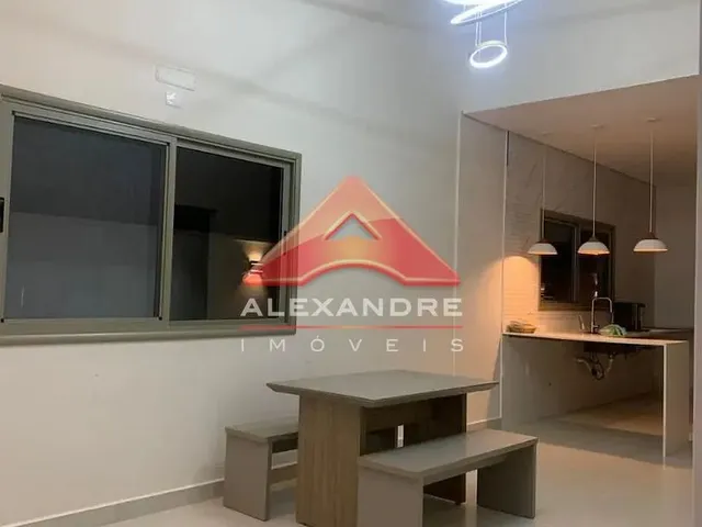 Casa com 250m² 3 quartos e 1 banheiro, à venda, no bairro Jardim das Flores em São José Dos Campos