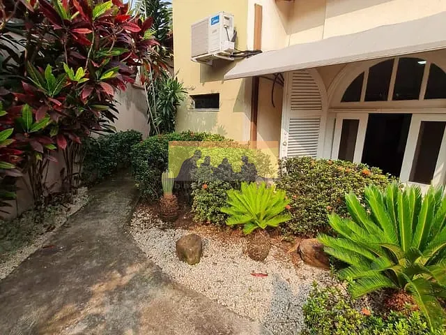 Casa com 883m² 4 quartos e 7 banheiros, para alugar, no bairro Cidade Universitária em Campinas