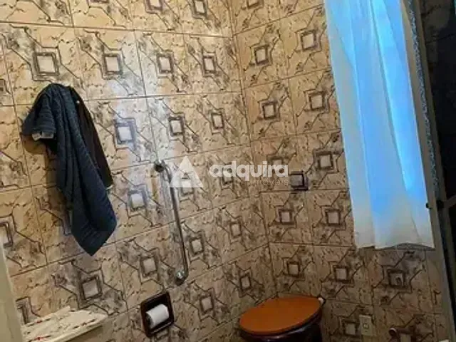 Casa 3 quartos e 2 banheiros, à venda, no bairro Ronda em Ponta Grossa
