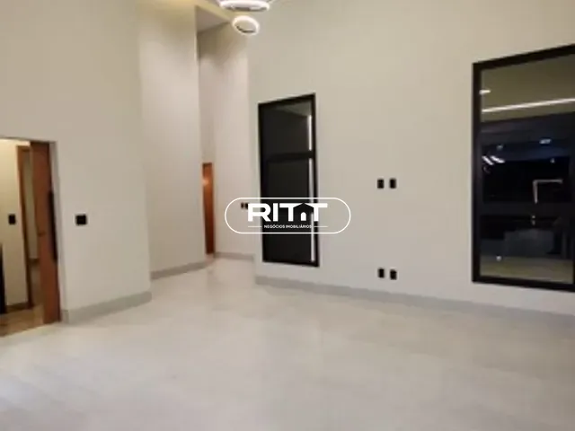 Casa com 300m² 3 quartos e 4 banheiros, à venda, no bairro Boa Esperança em Paulínia