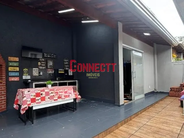Casa com 168m² 3 quartos e 2 banheiros, à venda, no bairro Jardim Interlagos em Ribeirão Preto