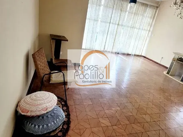 Casa com 600m² 3 quartos e 2 banheiros, à venda, no bairro Centro em Atibaia