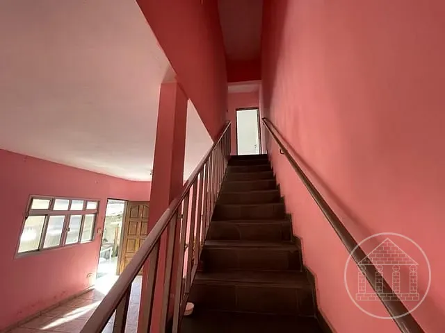 Casa com 250m² 7 quartos e 7 banheiros, à venda, no bairro Jardim Santa Fé (Zona Sul) em São Paulo