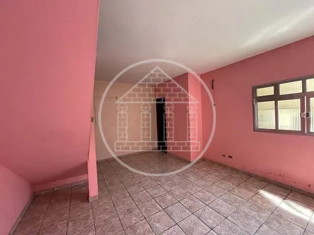 Casa com 250m² 7 quartos e 7 banheiros, à venda, no bairro Jardim Santa Fé (Zona Sul) em São Paulo