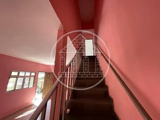 Casa com 250m² 7 quartos e 7 banheiros, à venda, no bairro Jardim Santa Fé (Zona Sul) em São Paulo