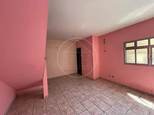 Casa com 250m² 7 quartos e 7 banheiros, à venda, no bairro Jardim Santa Fé (Zona Sul) em São Paulo