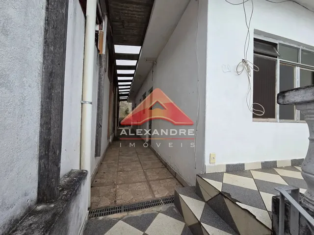 Casa com 145m² 1 quarto e 1 banheiro, à venda, no bairro Jardim Souto em São José Dos Campos