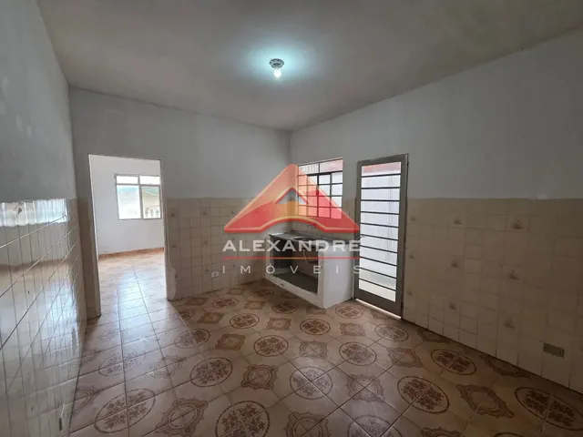 Casa com 145m² 1 quarto e 1 banheiro, à venda, no bairro Jardim Souto em São José Dos Campos