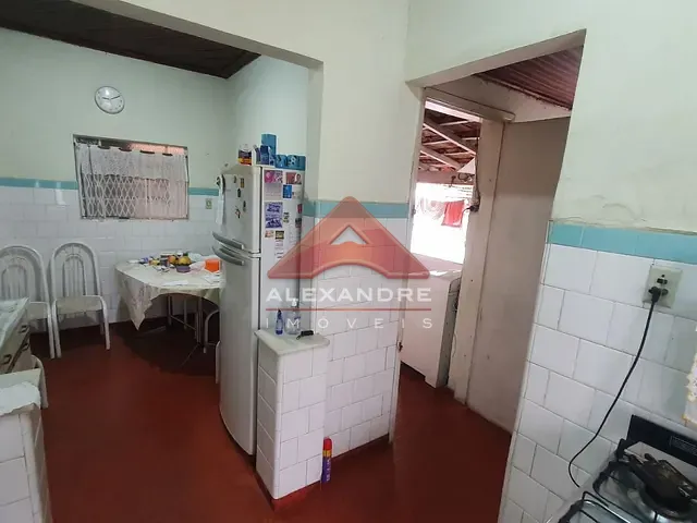 Casa com 275m² 2 quartos e 1 banheiro, à venda, no bairro Jardim Augusta em São José dos Campos