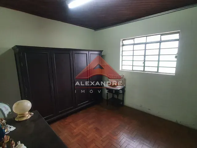 Casa com 275m² 2 quartos e 1 banheiro, à venda, no bairro Jardim Augusta em São José dos Campos