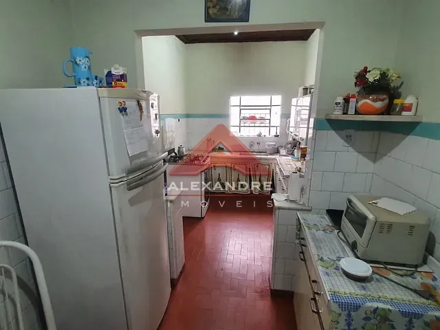Casa com 275m² 2 quartos e 1 banheiro, à venda, no bairro Jardim Augusta em São José dos Campos