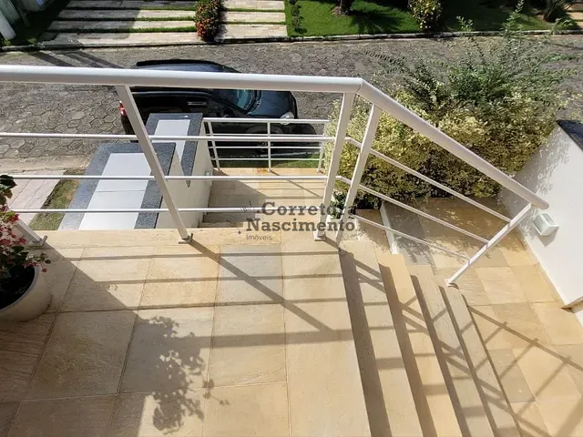 Casa com 375m² 3 quartos e 3 banheiros, à venda, no bairro Vila Zezé em Jacareí