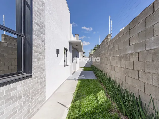 Casa com 261m² 3 quartos e 3 banheiros, à venda, no bairro Contorno em Ponta Grossa