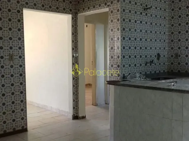 Casa 2 quartos e 1 banheiro, à venda, no bairro Vila Mariana em Aparecida