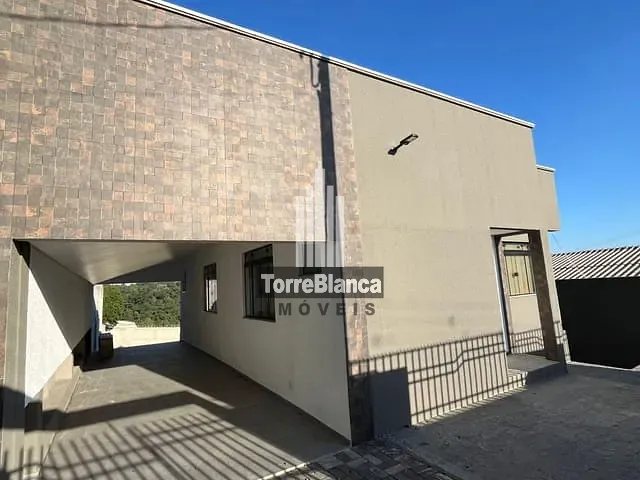 Casa 6 quartos e 6 banheiros, à venda, no bairro Uvaranas em Ponta Grossa