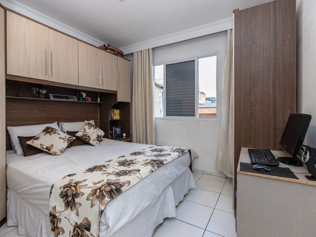 Casa com 250m² 3 quartos e 2 banheiros, à venda, no bairro Jardim das Imbuias em São Paulo