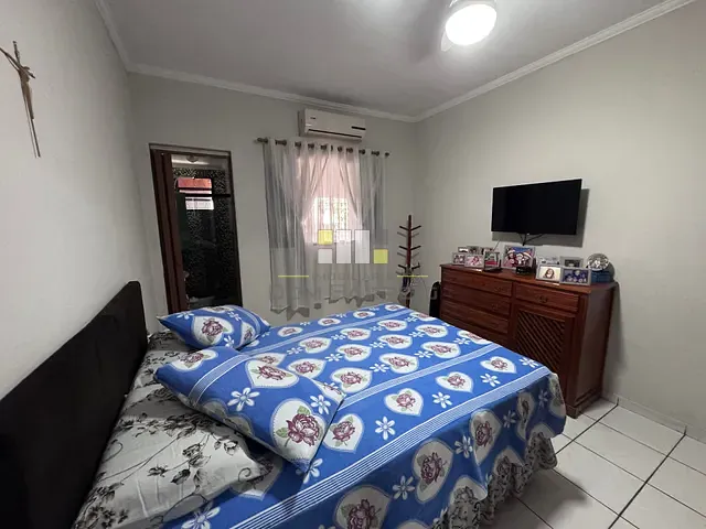 Casa com 300m² 3 quartos e 2 banheiros, à venda, no bairro Vila Santa Terezinha em Sumaré