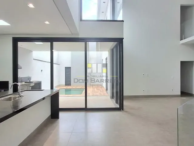 Casa com 263m² 4 quartos e 6 banheiros, à venda, no bairro Residencial Portal do Lago em Sumaré