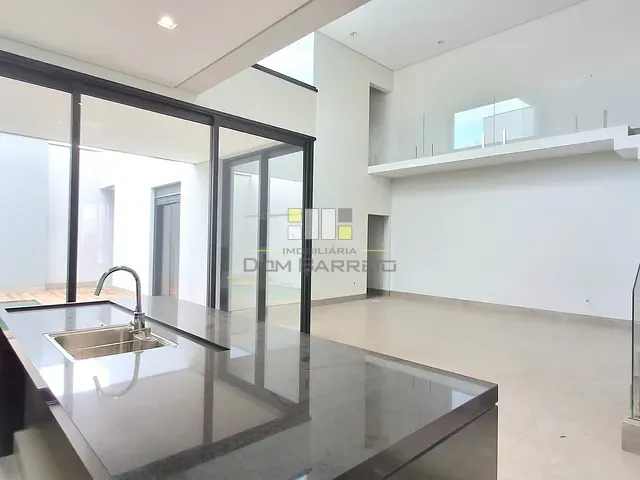 Casa com 263m² 4 quartos e 6 banheiros, à venda, no bairro Residencial Portal do Lago em Sumaré