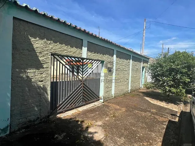Casa com 250m² 2 quartos e 1 banheiro, à venda, no bairro Jardim Primavera em Sumaré