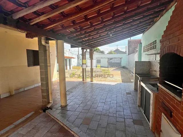 Casa com 250m² 2 quartos e 1 banheiro, à venda, no bairro Jardim Primavera em Sumaré