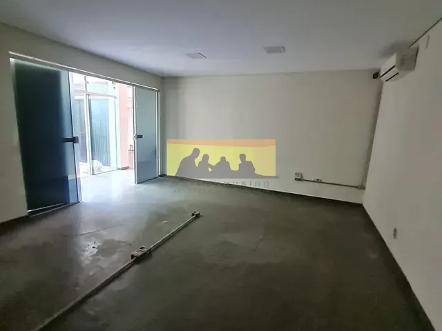 Casa com 525m², para alugar, no bairro Cidade Universitária em Campinas