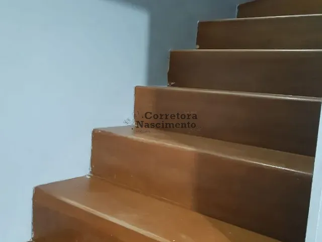 Casa com 153m² 2 quartos e 3 banheiros, à venda, no bairro Jardim Colônia em Jacareí