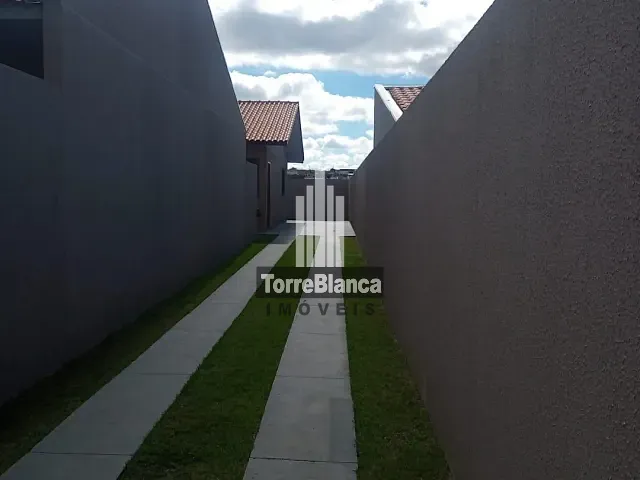 Casa 3 quartos e 1 banheiro, à venda, no bairro Cará-cará em Ponta Grossa