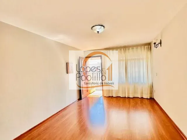 Casa com 270m² 3 quartos e 1 banheiro, para alugar, no bairro Centro em Atibaia