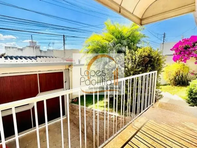 Casa com 270m² 3 quartos e 1 banheiro, para alugar, no bairro Centro em Atibaia