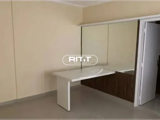 Casa com 300m² 4 quartos e 5 banheiros, à venda, no bairro Residencial Vivenda das Pitangueiras em Valinhos