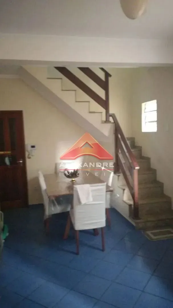 Casa, 3 quartos, 200 m² - Foto 3